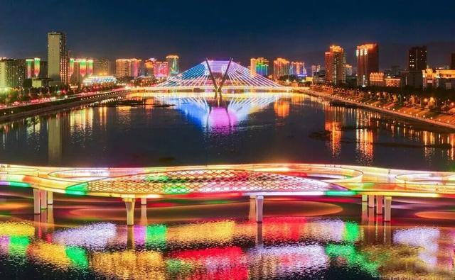 延吉文旅明珠：滨河云廊连通城市南北