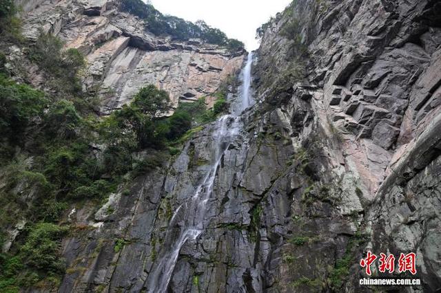 “镜观”浙江奉化雪窦山：影像定格千年诗意