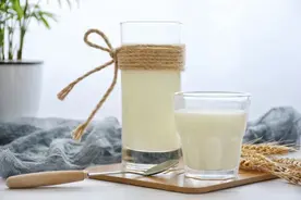 这些食物吃了，皮肤会变黑？真正会让你“变色”可能是它们！图片