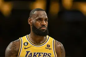 话题 | NBA公布限制明星球员轮休新政 谁受冲击最大？图片