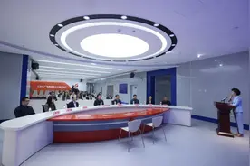 石家庄城发投集团与石家庄广播电视台举行战略合作签约仪式 探索打造“国企+主流媒体”深度融合新典范图片