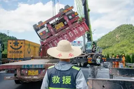 时速120公里图片