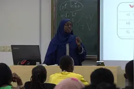 坦桑尼亚汉语教师阿莎的中文情缘图片