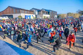 德清莫干山竹海半程马拉松开跑，这是2024年浙江最后一场马拉松图片