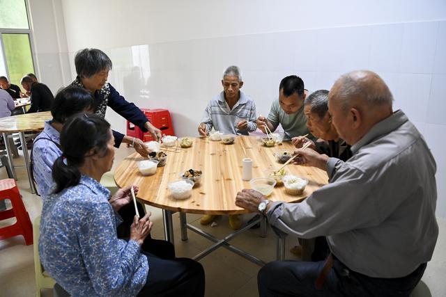 广西百色防汛救灾一线见闻