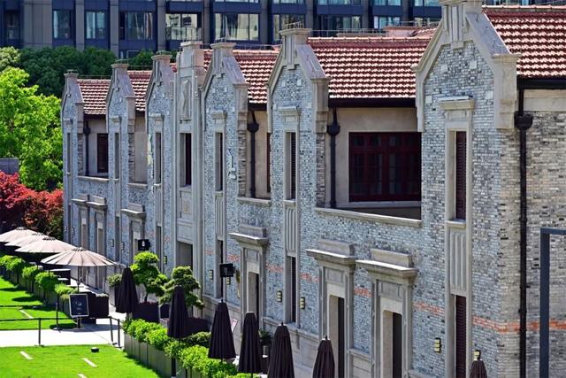 在“美丽街区”邂逅秋日上海！静安这两条City Walk路线值得来打卡↗