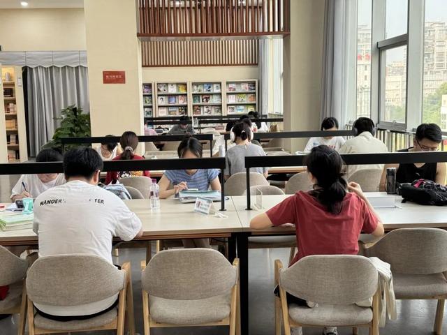 免费提供空调、饮水、充电......这份简阳“纳凉地图”请收藏！