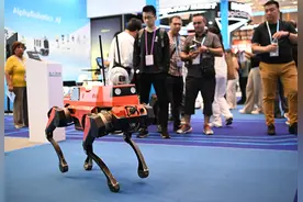 羊晚快评｜AI和机器人闪耀广交会，彰显“中国智造”硬核实力图片