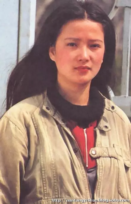 浙江籍演员何晴因病离世，她曾留下了诸多经典角色