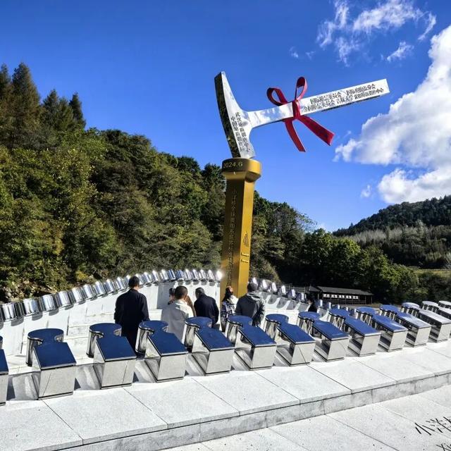 乘着高铁游白山 | “百区百景”打卡攻略之江源区寒武奥陶地质公园