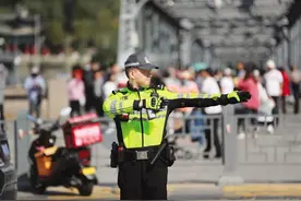 这份清明祭扫出行指南请查收 兰州交警发布“两公布一提示”图片