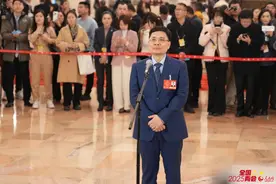 周云杰代表：不断地寻尖、拔尖，才能真正成为顶尖图片