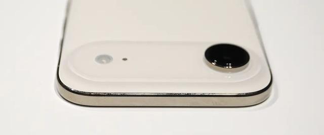 iPhone Air真机惊艳，一小时极限体验苹果秋季全系新品