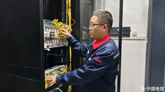 一觉醒来，三个中国人到太空啦！