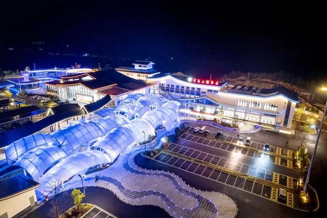 我们的“十五五”⑧ | 从“过路点”到“网红地标”——福建高速服务区激活“路衍经济”新引擎