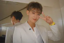 黄子韬“埋怨”送车后粉丝数一直下跌，被网友嘲“格局太小”图片