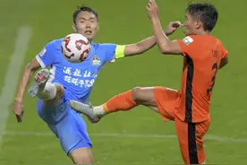 “乌龙+送点”痛失好局，河南队1:2憾负云南玉昆图片