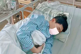 16岁少年突患怪病起疹脱发多器官衰竭，医生抽丝剥茧揪出元凶图片