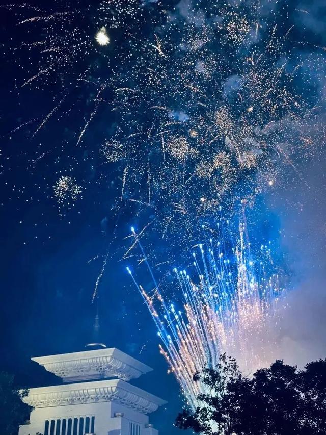 点亮荆楚夜，邂逅湖北的梦幻夜色