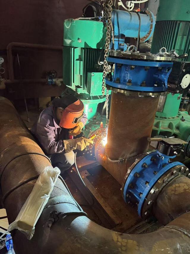 升级管网 检修设备 优化服务 延吉集中供热集团“冬病夏治”备战供暖季