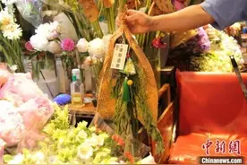 新中式艾草门挂受年轻人欢迎，成端午“新晋网红”图片