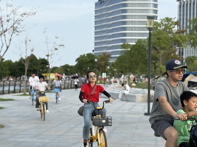 临港，如何成为节日“顶流”？