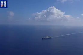 圆满完成任务！中国双航母编队返港图片