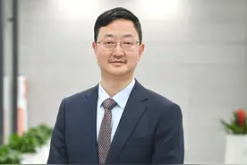 我当全国人大代表这一年｜夏泳：5G+北斗 可为“桥都”巡检维护省时省力图片