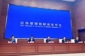 应急管理部：煤矿、烟花等企业明年6月底前应全面建立事故隐患内部报告奖励机制图片