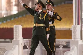 @旅游特种兵 国庆潮玩攻略来袭！嗨耍四川轻松拿捏图片