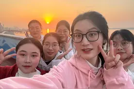 九江学院再现“最牛考研寝室”图片