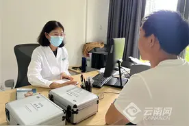 近视需要配眼镜？ 专家：应到眼科医院进行专业验配图片