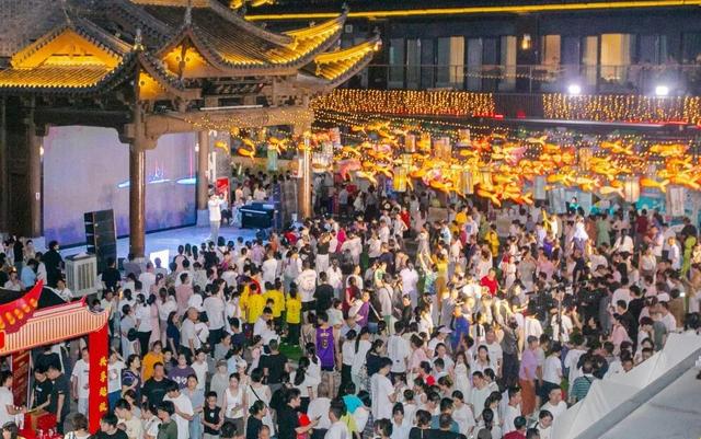 走，明天下班去阜阳