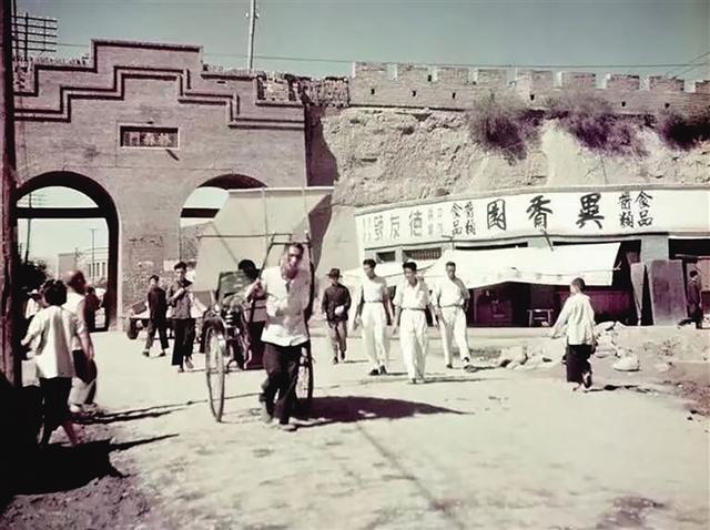 庆阳路：古城记忆与时代脉动交汇的长廊