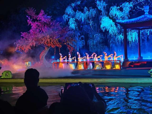 活力中国调研行丨从“一日观光”到“过夜消费”，活力湖北吸引游客留下来