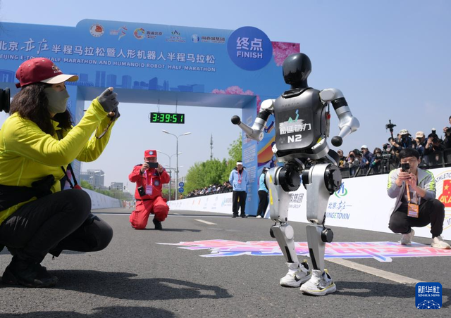 2025世界机器人大会趣味探馆路线公布，26处点位——