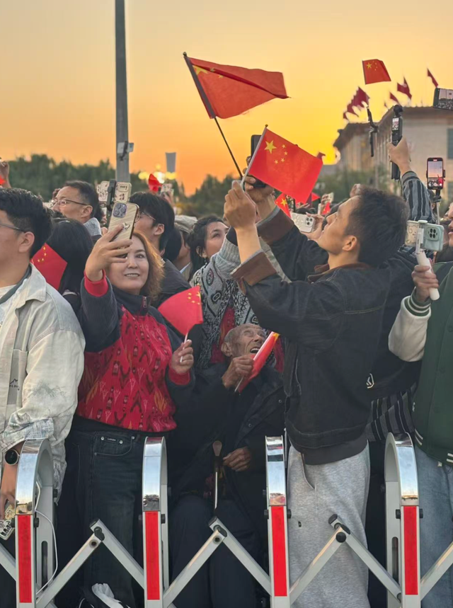 千万里 只为这一抹红