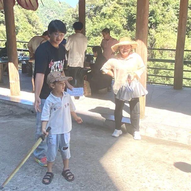 国庆爆火！福建侠天下刷屏，游客直呼：“这哪是景区？分明是武侠梦照进现实！