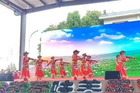 “文化养老”让社区老人老有所为、老有所乐图片