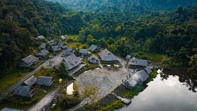 老俞闲话｜路走多了，心就宽了