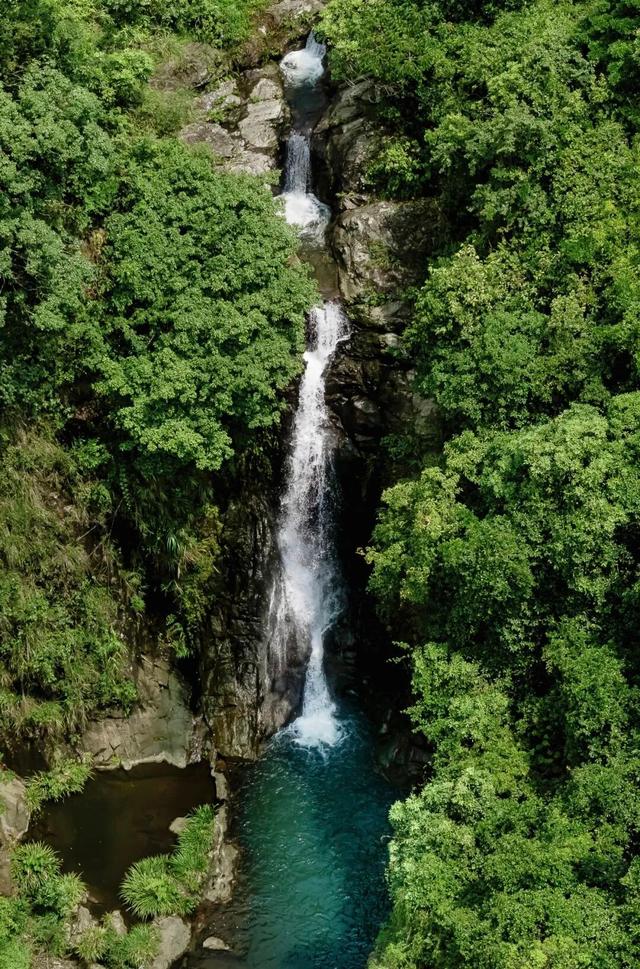 山的那边真的是海吗？为了探求真相，我决定周末就出发……