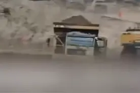 村民称父亲坟墓被煤企破坏，当地回应土地早已流转！现场曝光图片