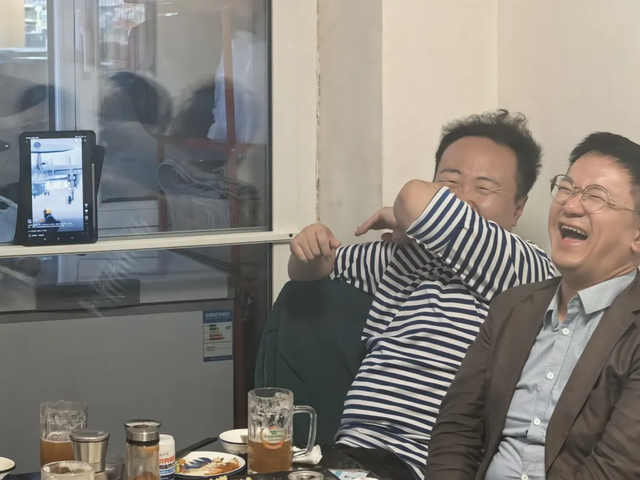 福建舰成功完成电磁弹射有多震撼