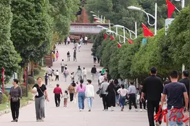 国庆假期，邵东市民乐享近郊游图片