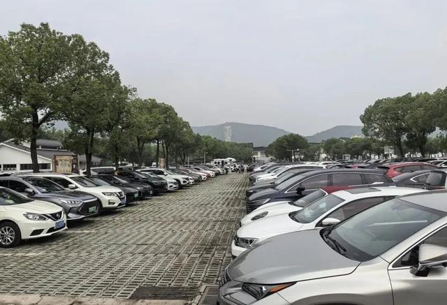 已满！已满！拥堵提醒！