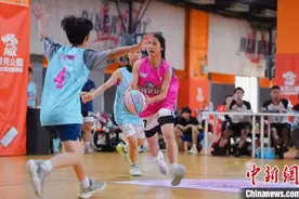 “粉色风暴”女子篮球3v3联赛佛山站完赛图片