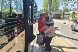 石家庄公交集团南部分公司提前布局，助力“五一”市民和游客出行图片