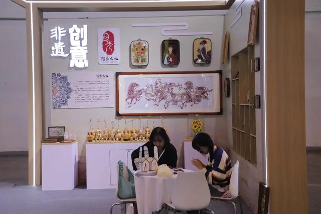 盘龙区：文化产业亮新姿，高质赋能助发展