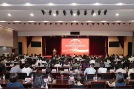 浙江省举行第十一届“好记者讲好故事”演讲比赛图片