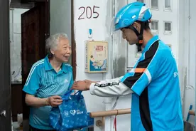 首个外卖骑手闯关节目上线，饿了么“四大举措”让蓝骑士更多保障、更多开心图片